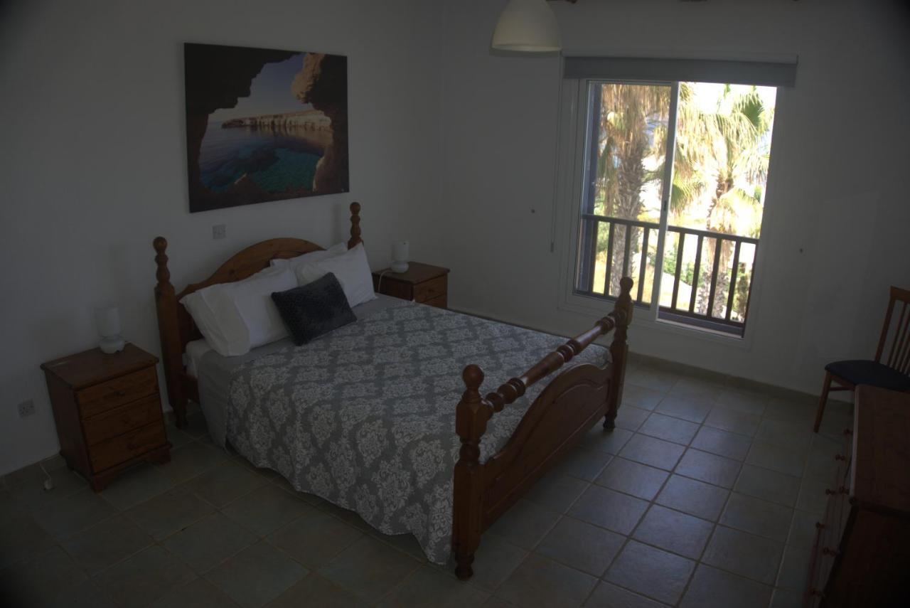 Sky Villa Paphos Eksteriør bilde